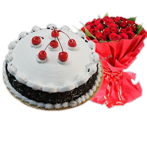 Cake with Red Rose Bunch
