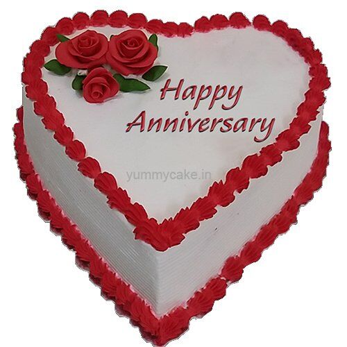Beautiful Heart Shape Cake With Rosette Decoration | bakehoney.com