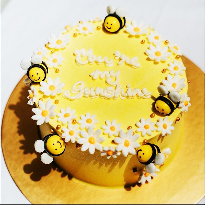 Honey Bee Theme Cake