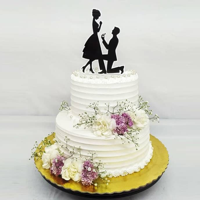 Elegant Two Tier Wedding Cake